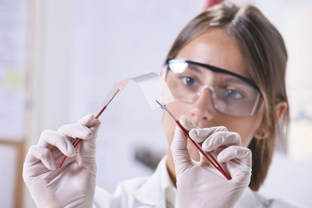 lady working with graphene